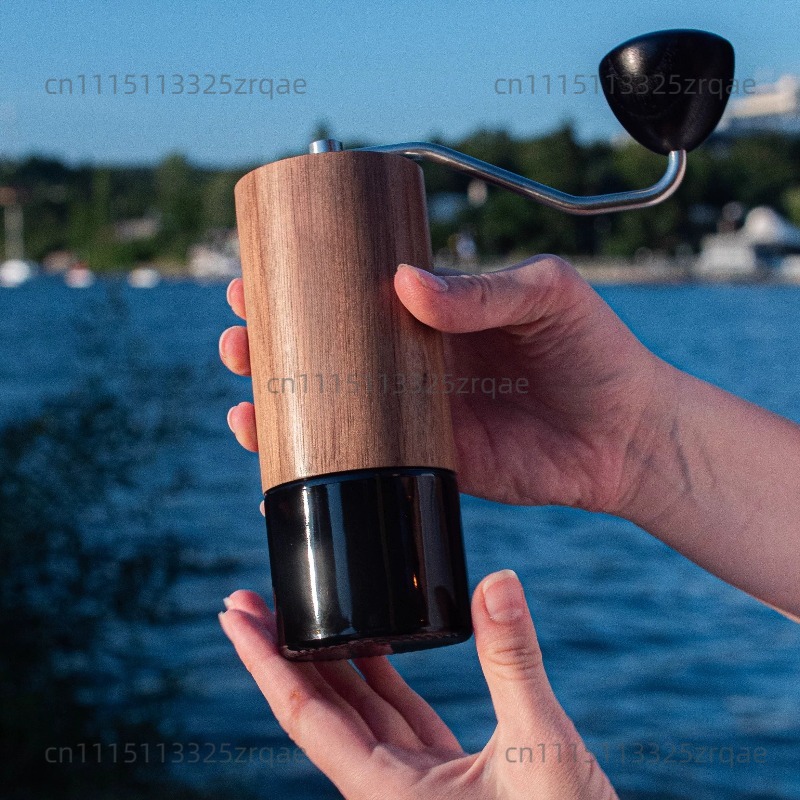 コマンダーC40手動コーヒーグラインダー - ドイツ輸入タイ - Burr Hand Grinder のレビューと価格