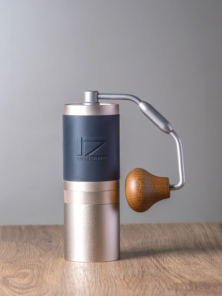 1Zpresso J 手動コーヒーグラインダー ポータブルミ - Burr Hand Grinder のレビューと価格