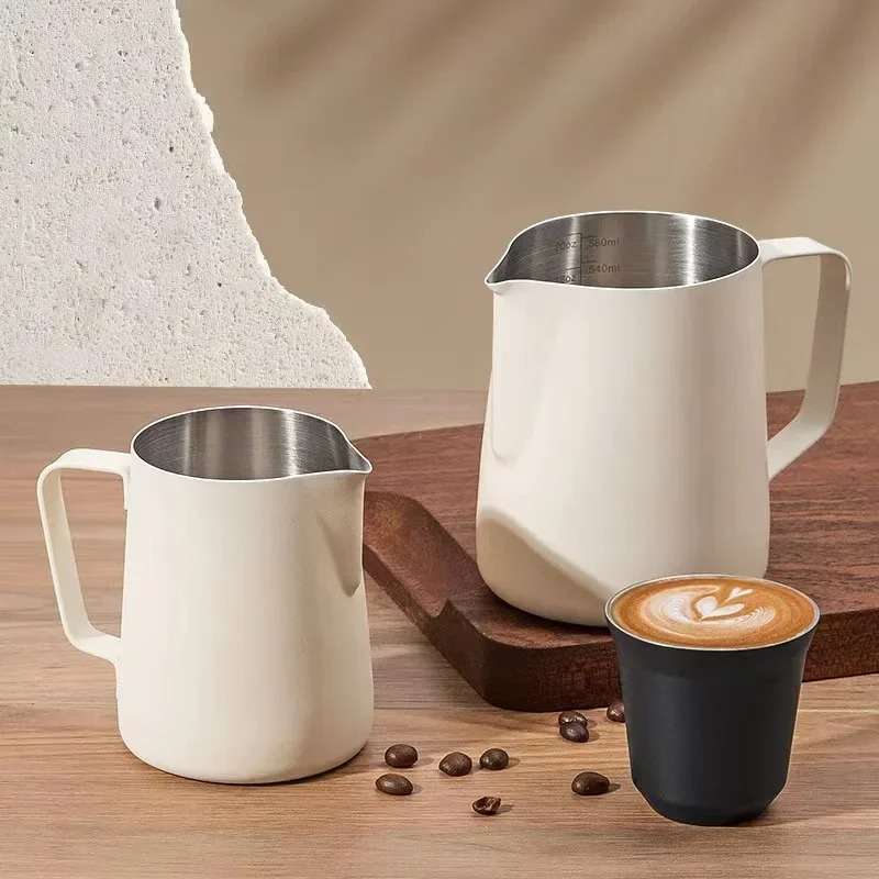コーヒーミルク泡立てピッチャージャグ 350/600ML 3 - Barista Milk Jug のレビューと価格
